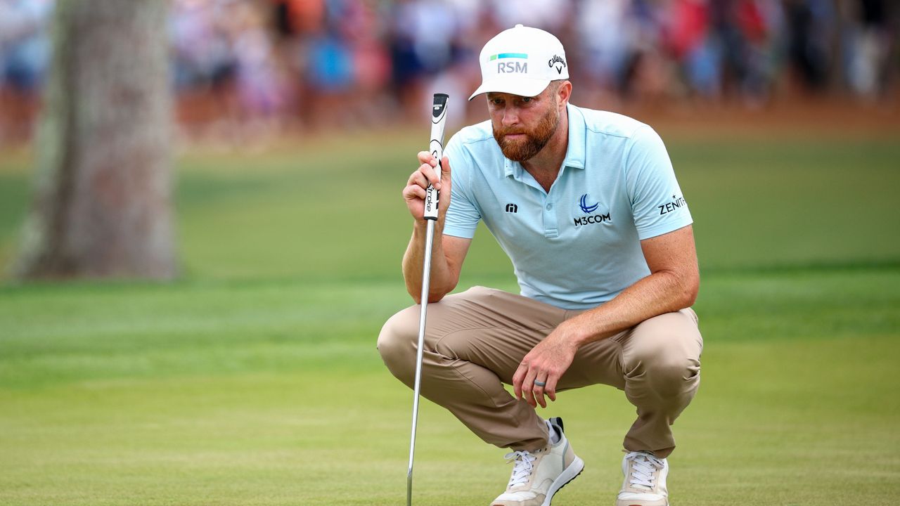 Chris Kirk lines up a putt at the RBC Heritage