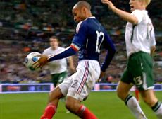 Thierry Henry Handball