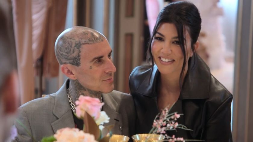 Kourtney Kardashian and Travis Barker on The Kardashians.