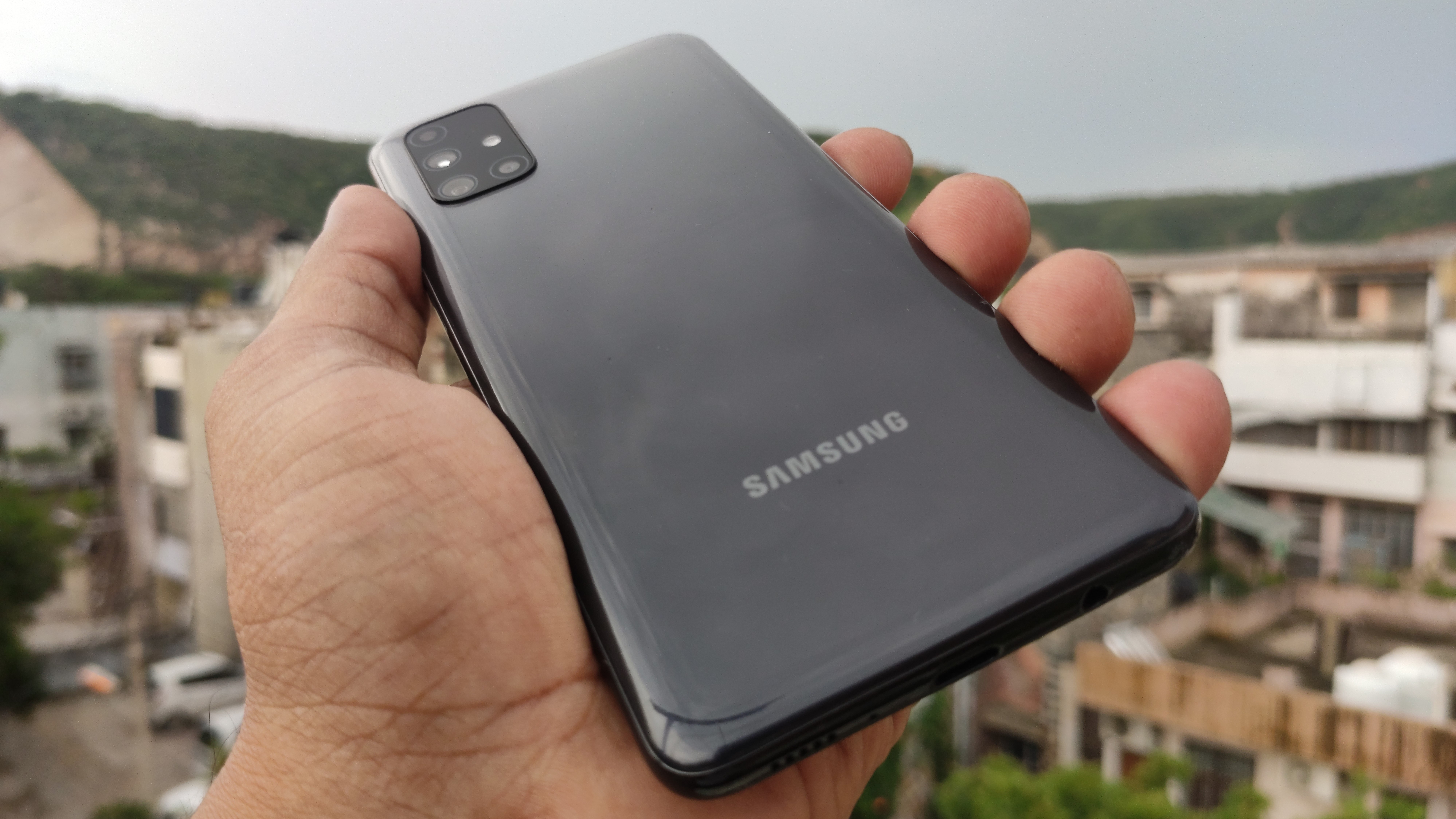 Samsung Galaxy M62 -  External Reviews