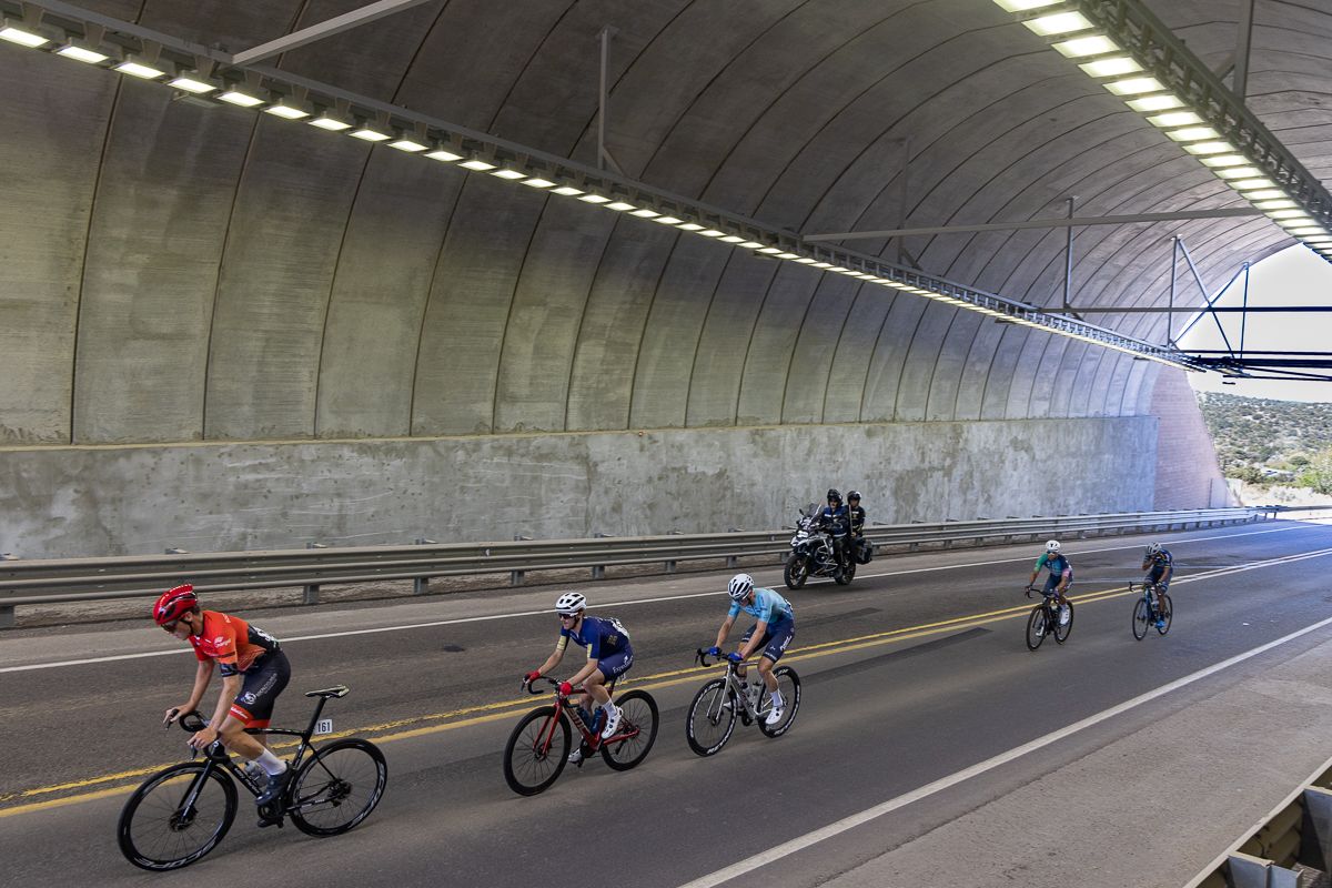 At mile 13 a group of 5 riders were off the front with a chase group of 4 less than a minute behind