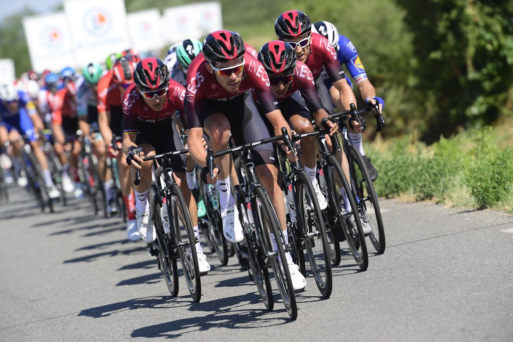 Team Ineos drive the pace in the crosswinds during stage 10 at the Tour de France