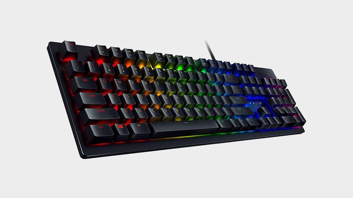 Razer&#039;s opto-mechanical Huntsman keyboard is just $100 for Prime Day