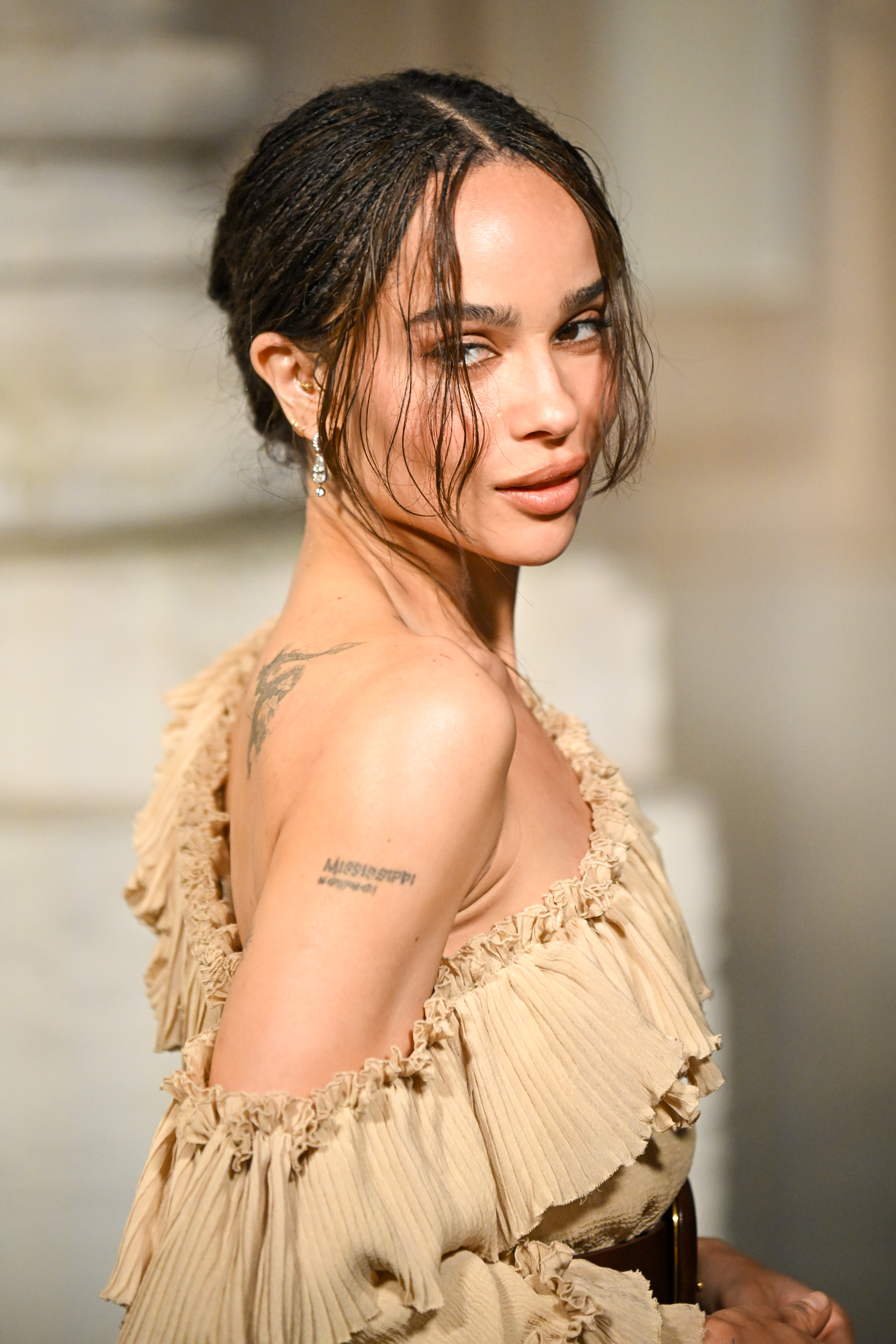 Zoe Kravitz attends the Saint Laurent menswear fall/winter 2025/2026 show.