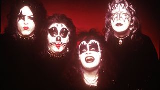 Kiss n 1974