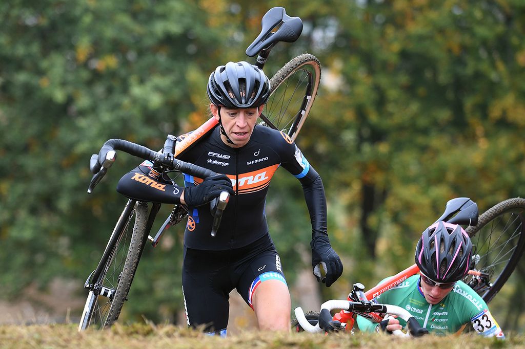 Helen Wyman (Kona Factory Team) was tenth