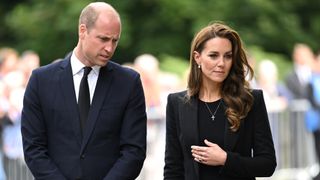 Kate Middleton overwhelmed by tributes to the Queen - 'I can't read ...