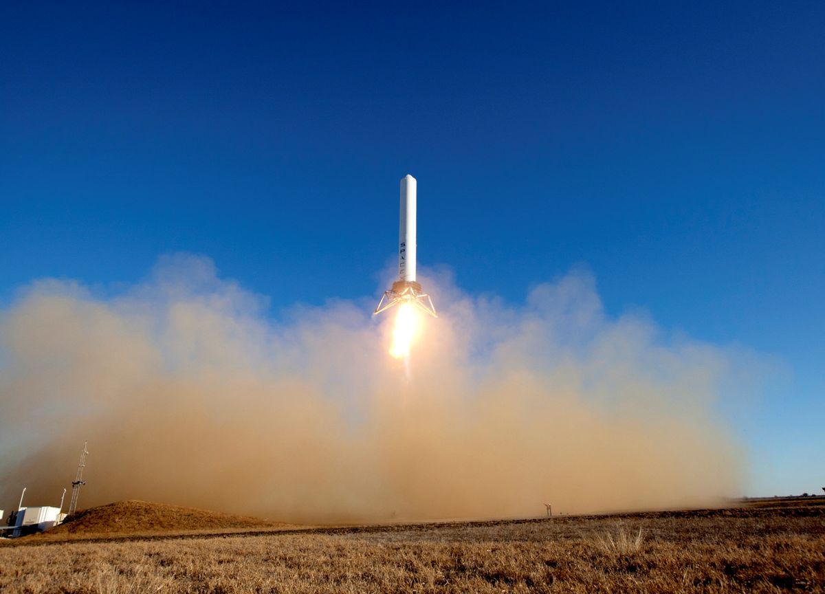 SpaceX Grasshopper Rocket Prototype Launch 