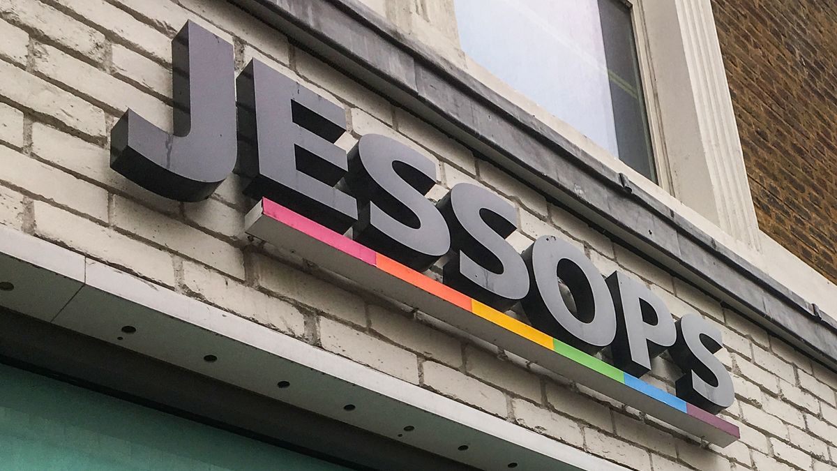 Jessops to call in administrators; &quot;has not made a single profit&quot; since 2013 collapse