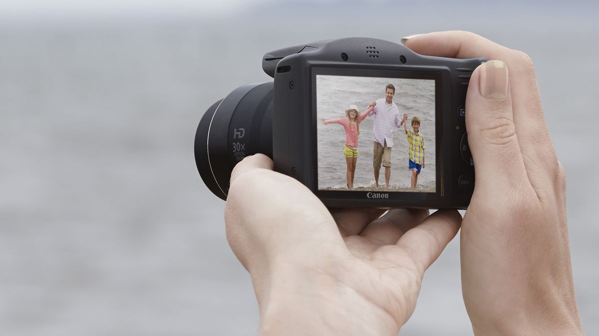 Canon's new bridge cameras boast whopping great zooms TechRadar