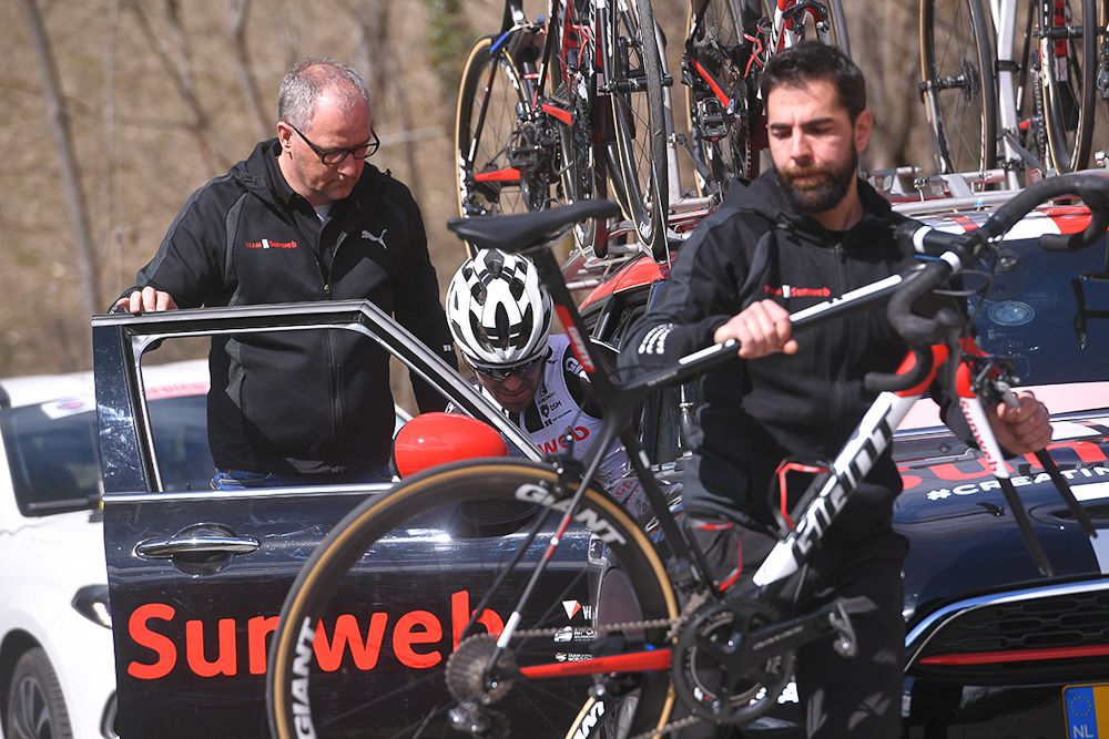 Tom Dumoulin gets in the team car after crashing during stage 7 at Paris-Nice