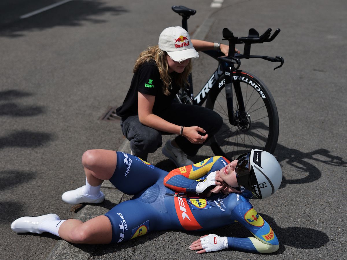 Picture Alex WhiteheadSWpixcom 19062024 Road Cycling British Cycling 2024 Lloyds Bank National Individual Time Trial Championships Elite Women Catterick North Yorkshire Elynor Backstedt Lidl Trek and sister Zoe