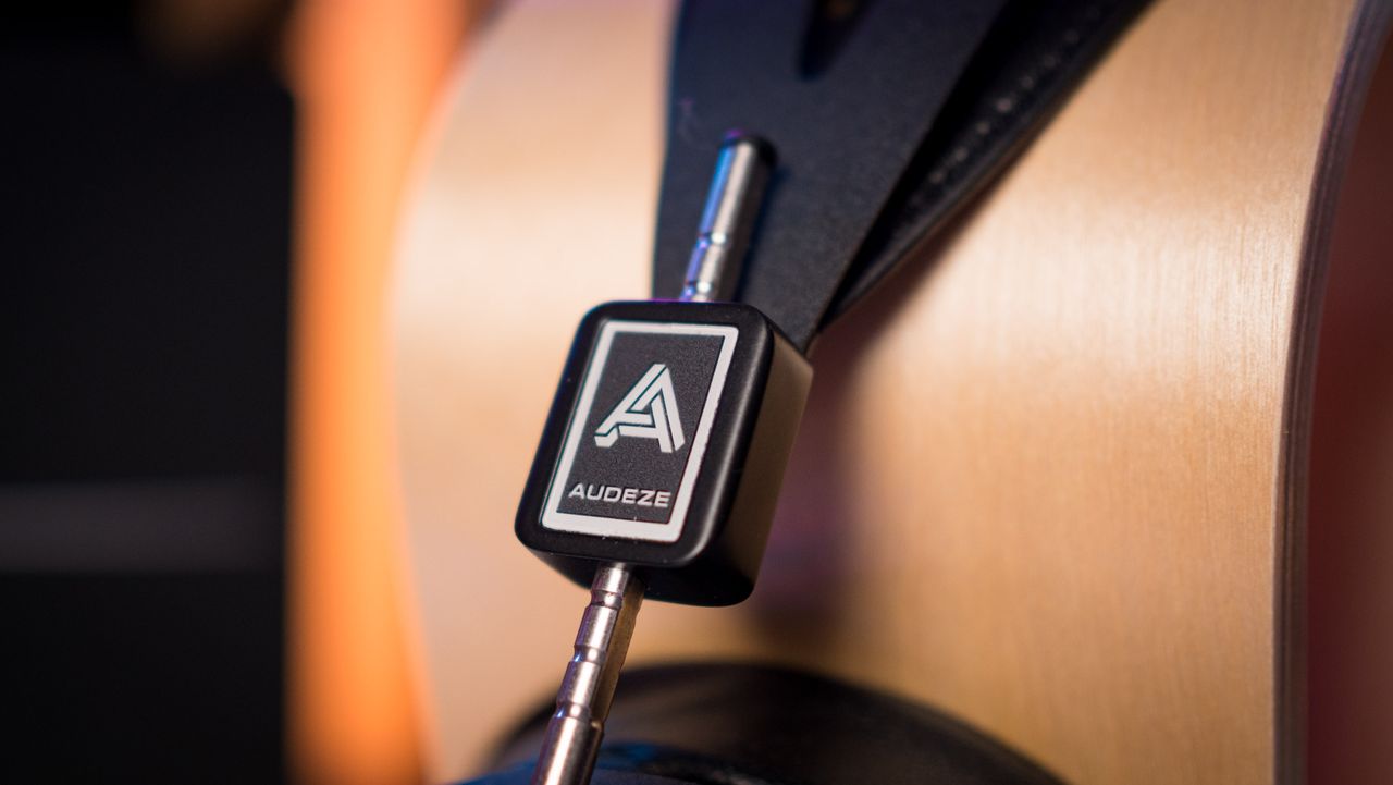 Audeze LCD-X's yoke connecting the headband to the grille