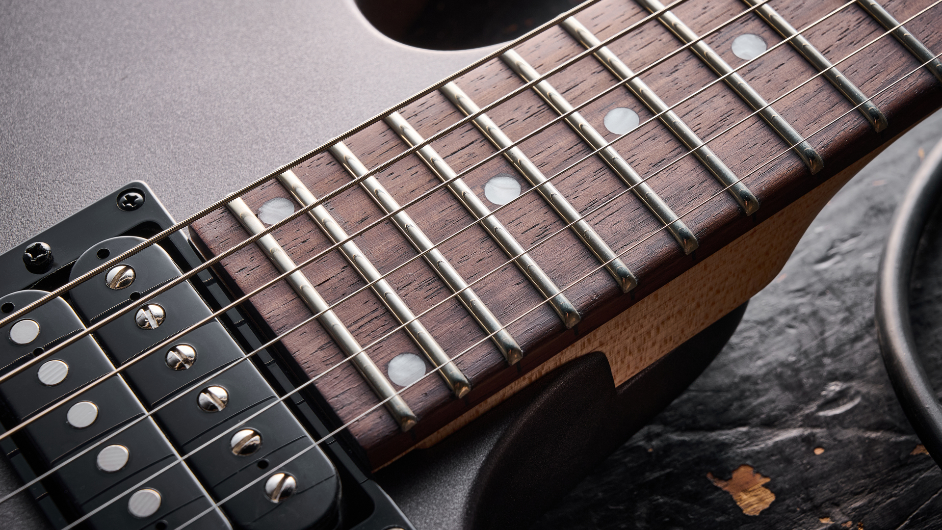 Sire Larry Carlton X1