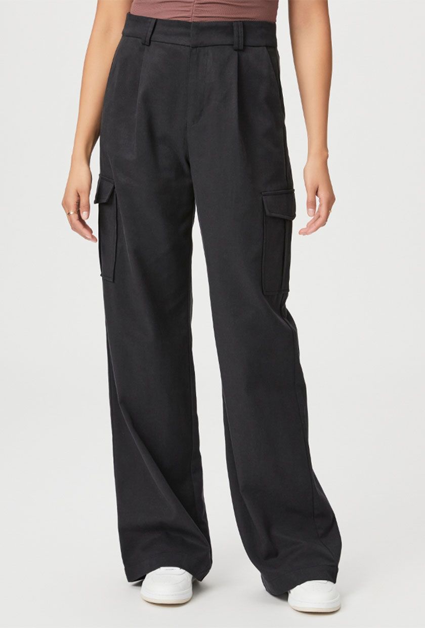 missing-image 3 أفكار لأزياء الربيع من بيج