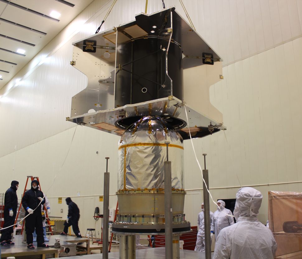 NASA's Next Mars Probe Coming Together | MAVEN Mission | Space