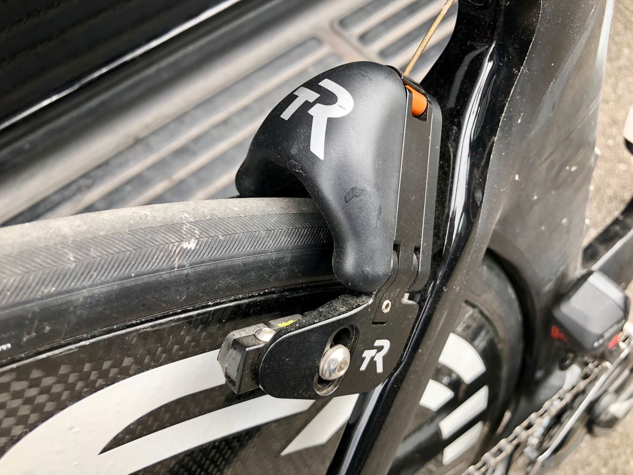 The TriRig Omega caliper cleans up wind flow compared to a standard caliper