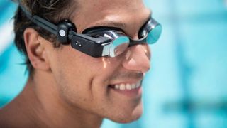 form-smart-swimming-googles-polar-oh1-heart-rate-monitor