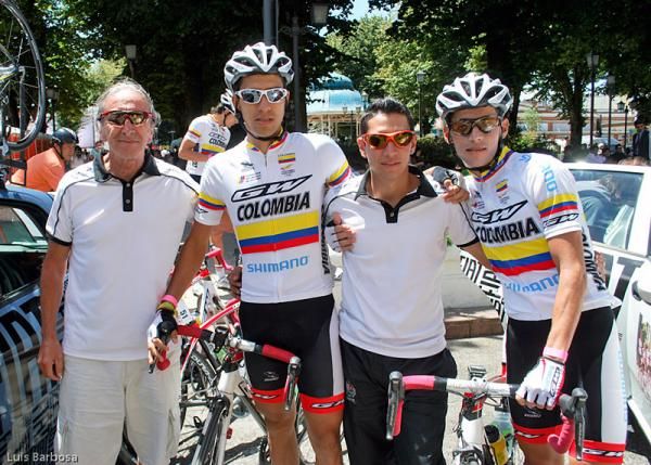 Shimano GW riders await the start of stage 6.