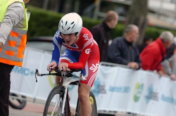 Elinor Barker (Great Britain) was fastest in the intermediate splits and clocked the fastest time to win the gold medal.