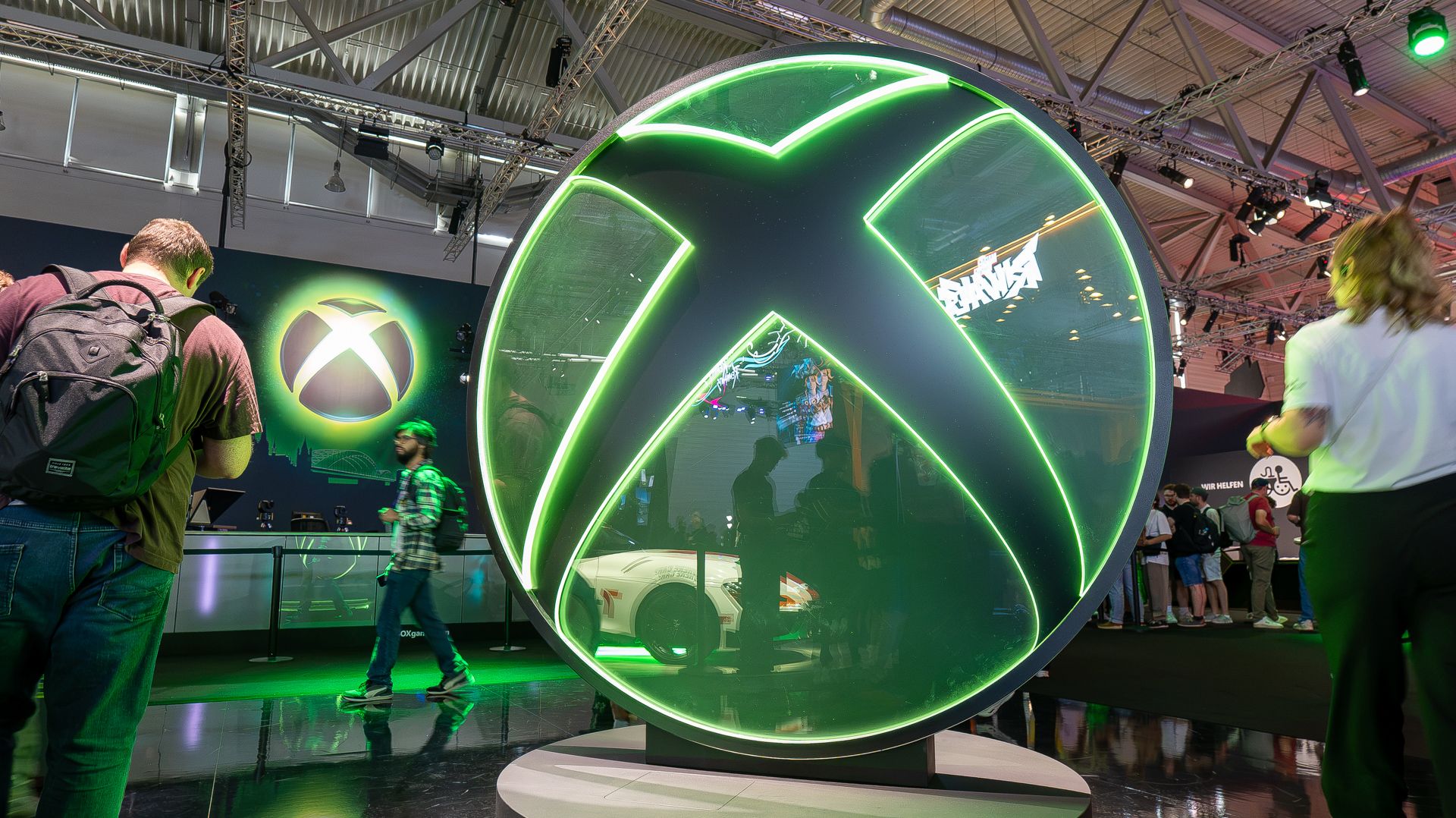 All Xbox owners get two free games this weekend, no Xbox Game Pass required