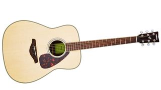 Yamaha FG830