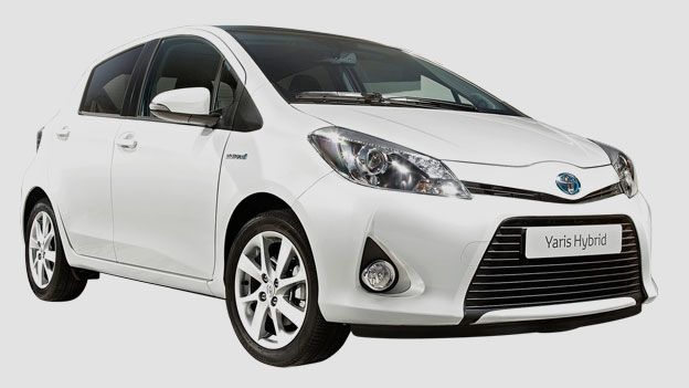 November 2012: Toyota Yaris Hybrid