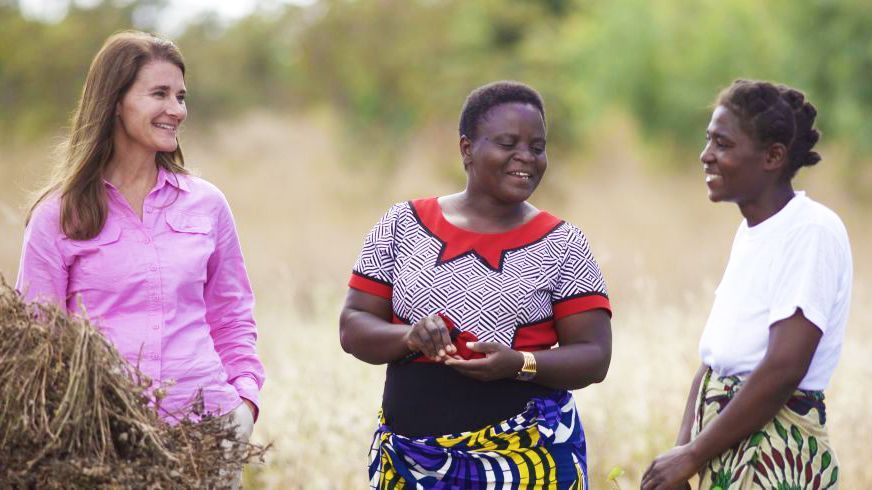 People, Sleeve, Happy, Community, People in nature, Facial expression, Adaptation, Laugh, Agriculture, Plantation, 