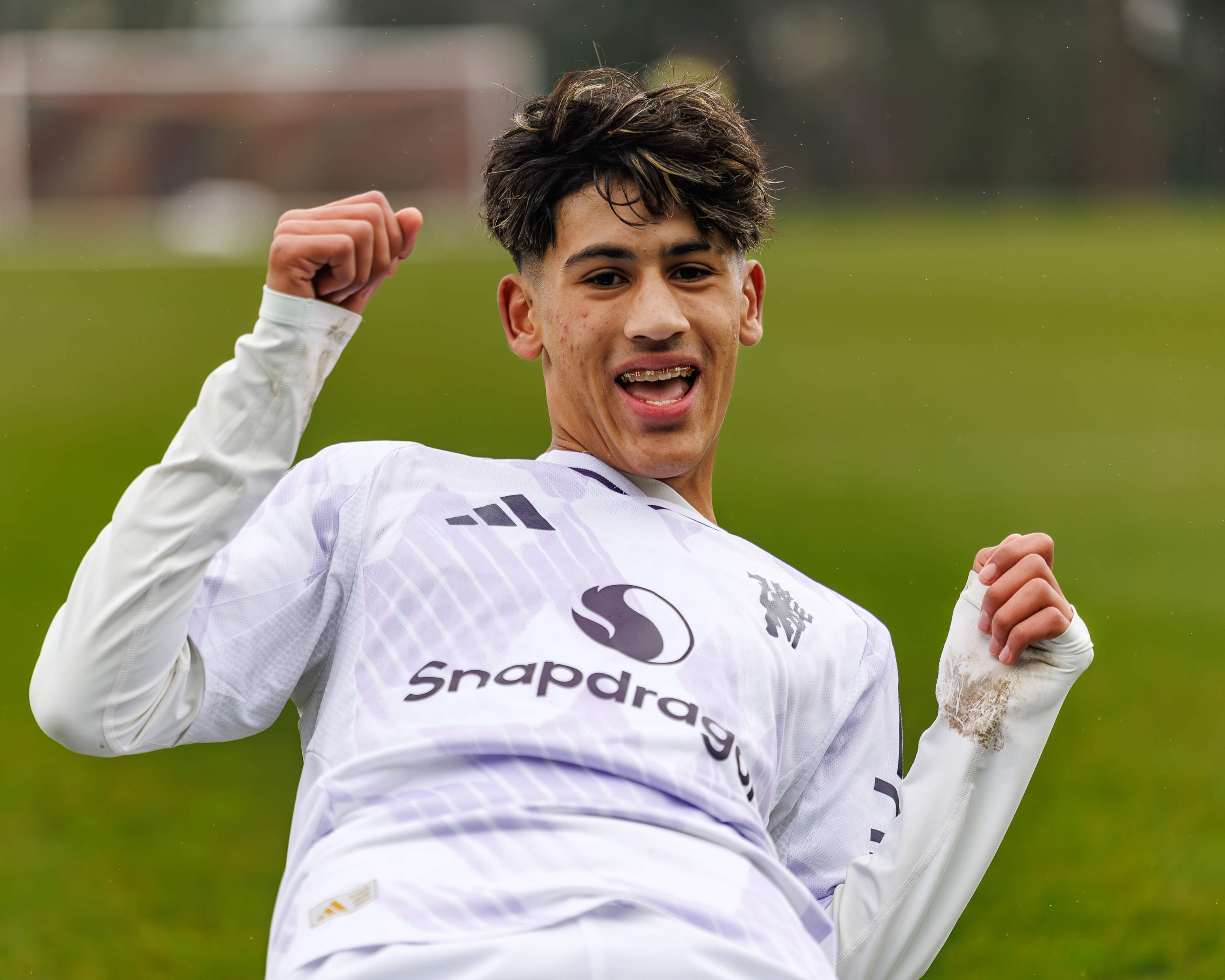 JJ Gabriel in action for Manchester United U18s