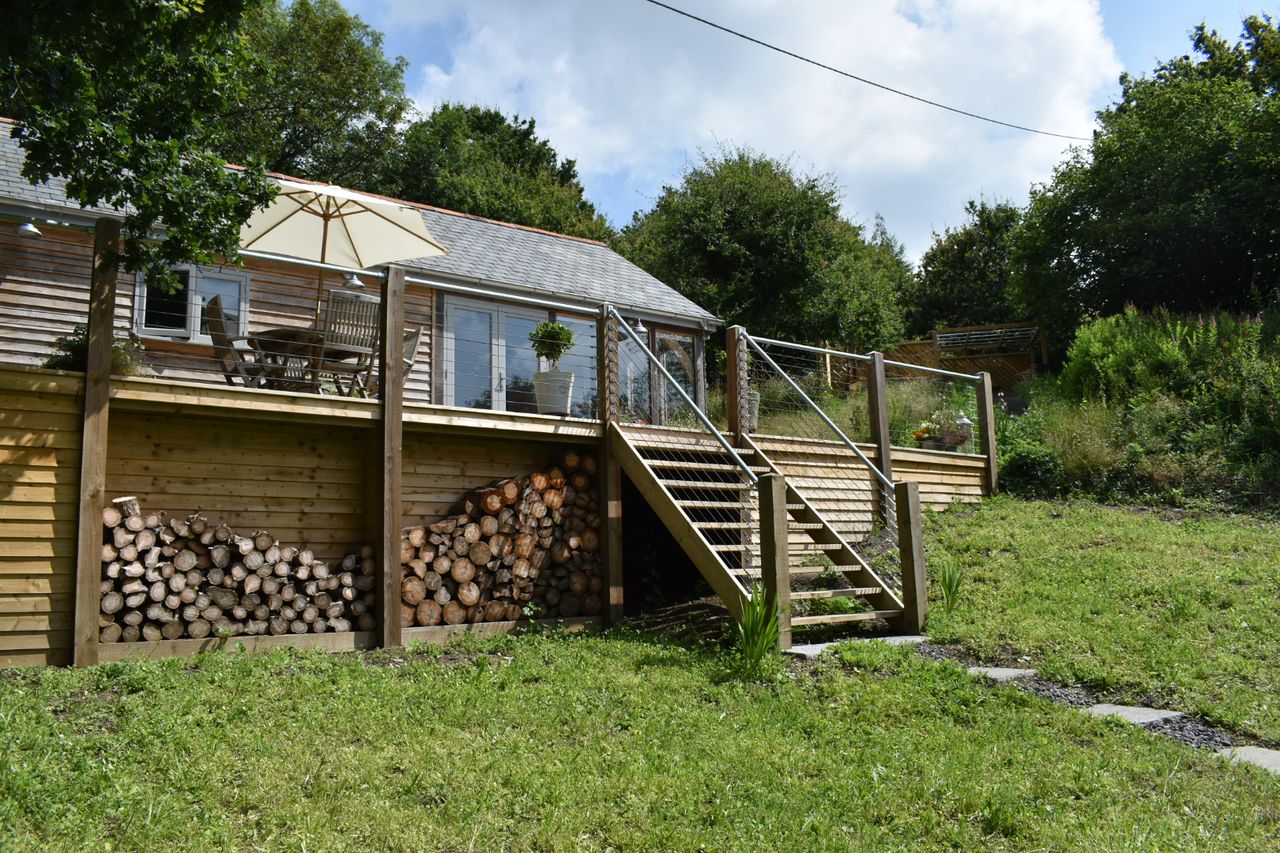 exterior of small oak frame home