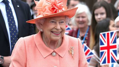 Who Will Inherit Queen Elizabeth's Expansive Jewel Collection