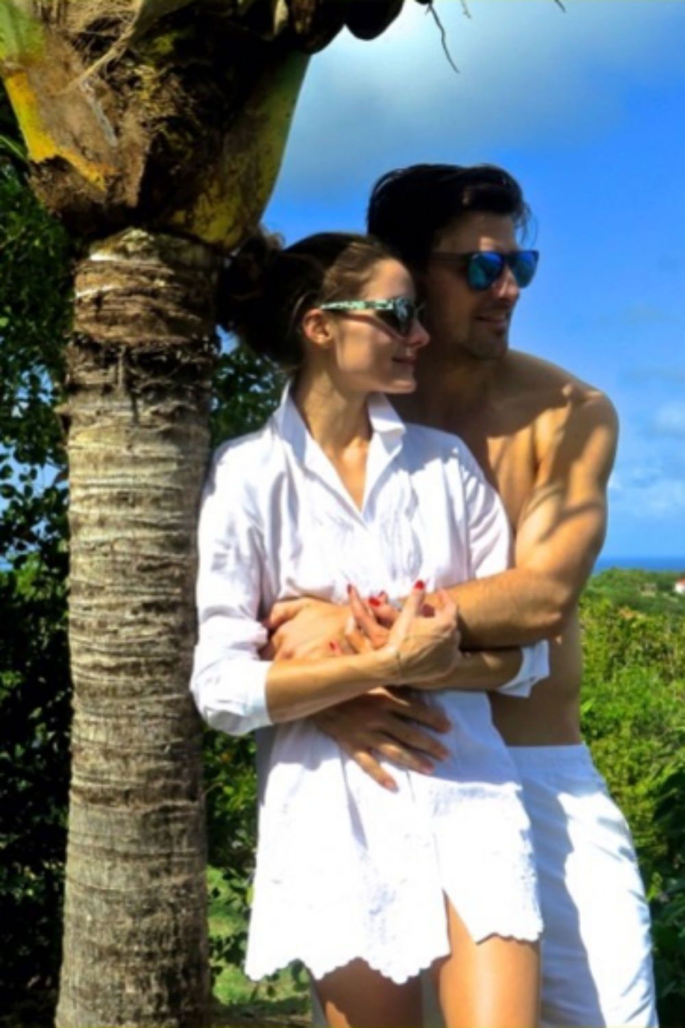 Olivia Palermo celebrates engagement to model beau Johannes Huebl 