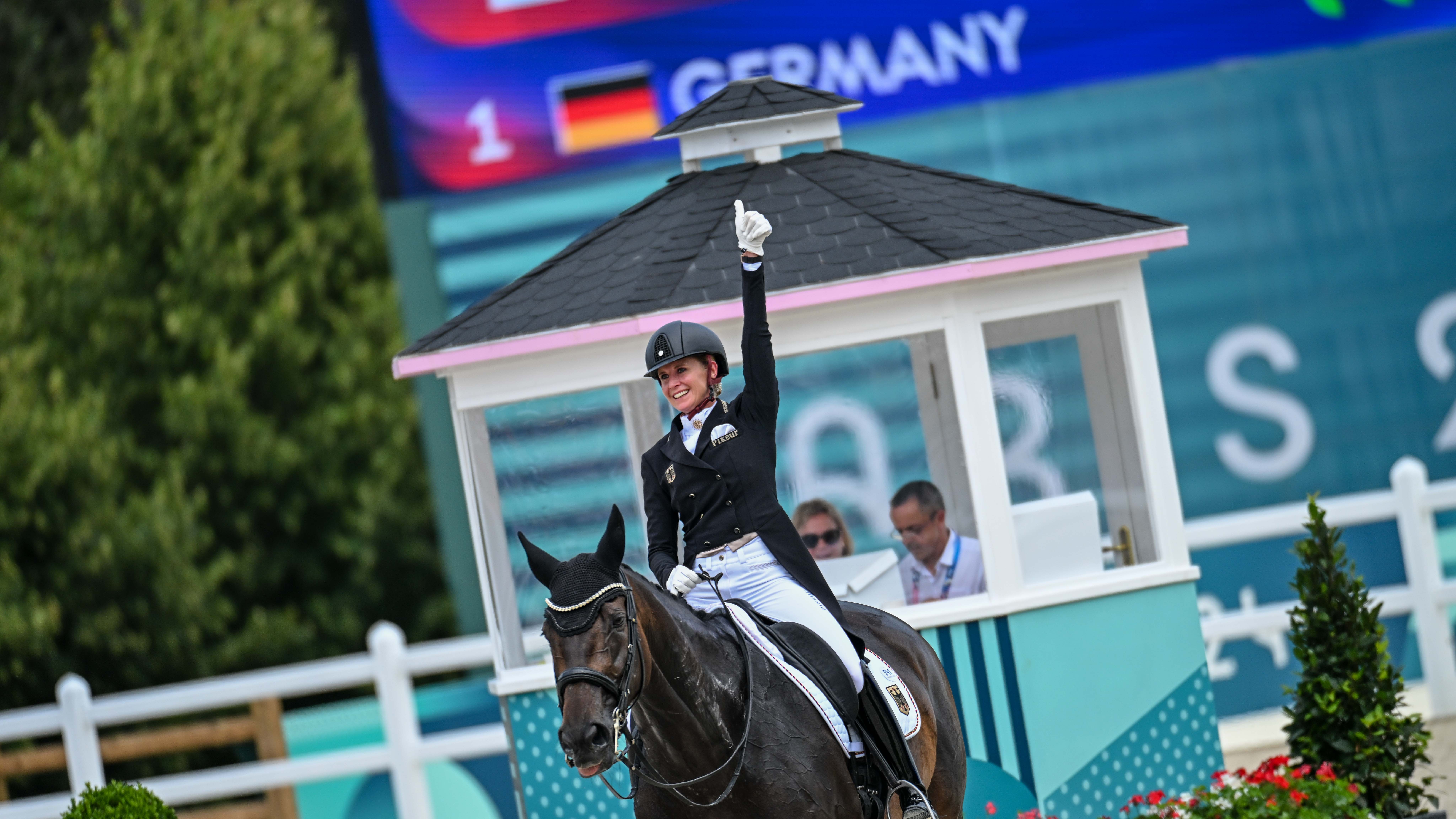 olympic dressage team medals