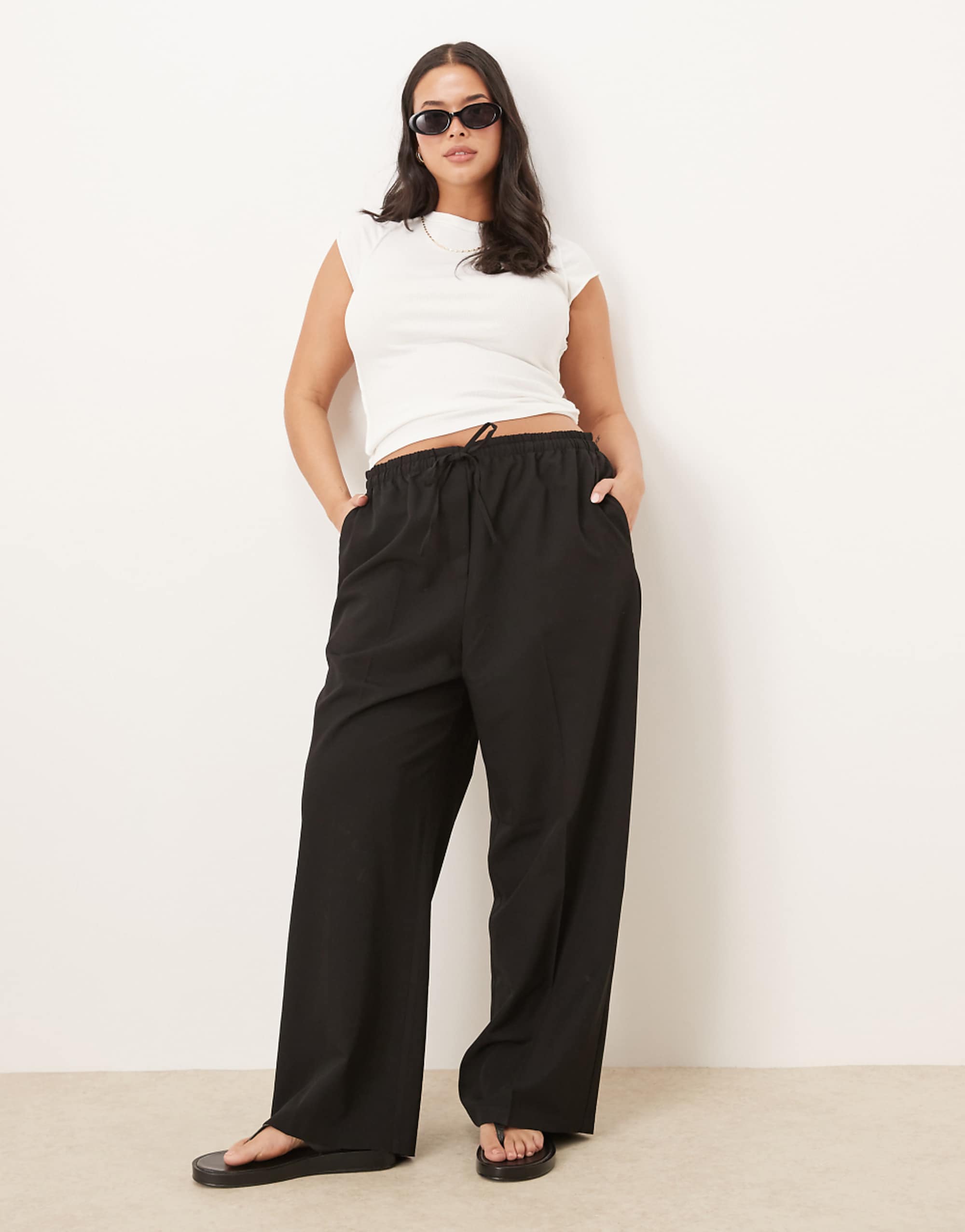 Asos Design Curve Tailored Pull-On Pants in Black