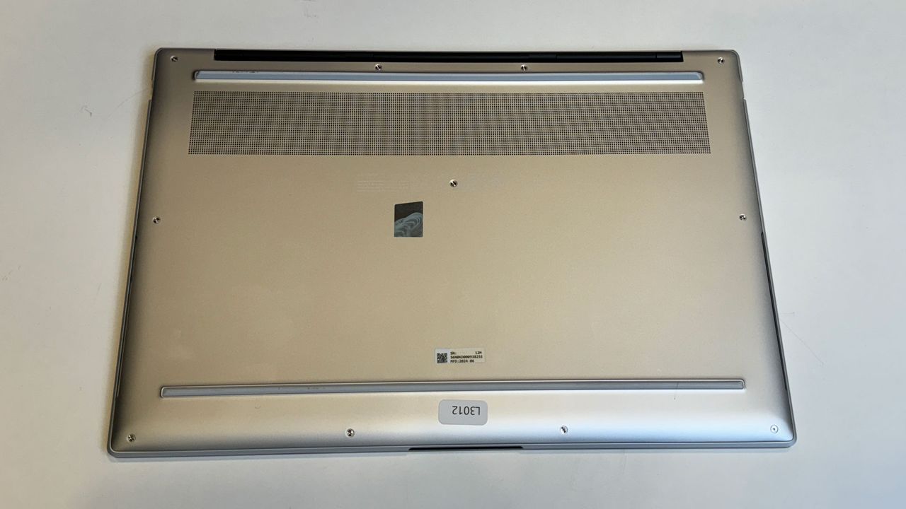 Asus Zenbook S16