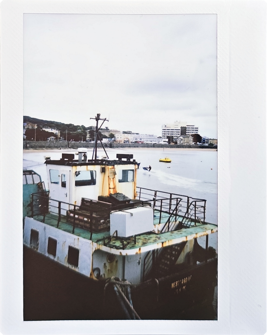 Fujifilm Instax Wide 400 review