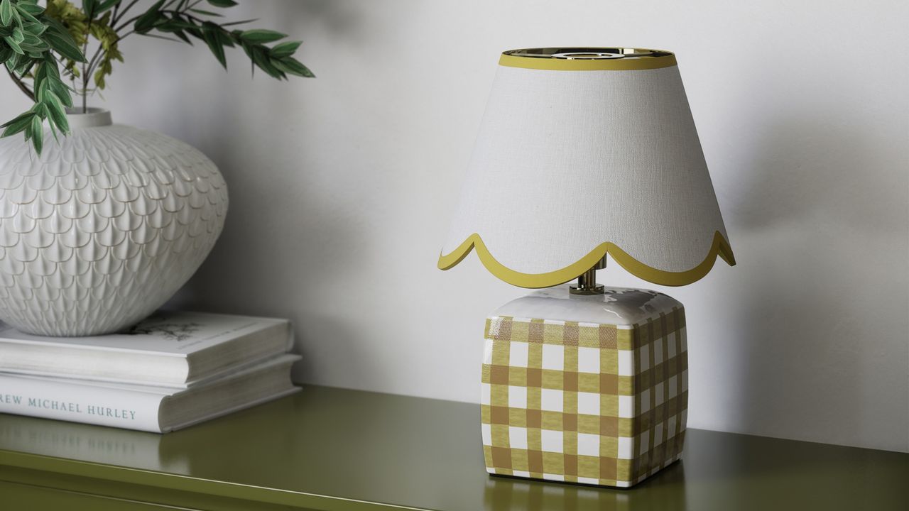 Kirsten Ceramic Table Lamp