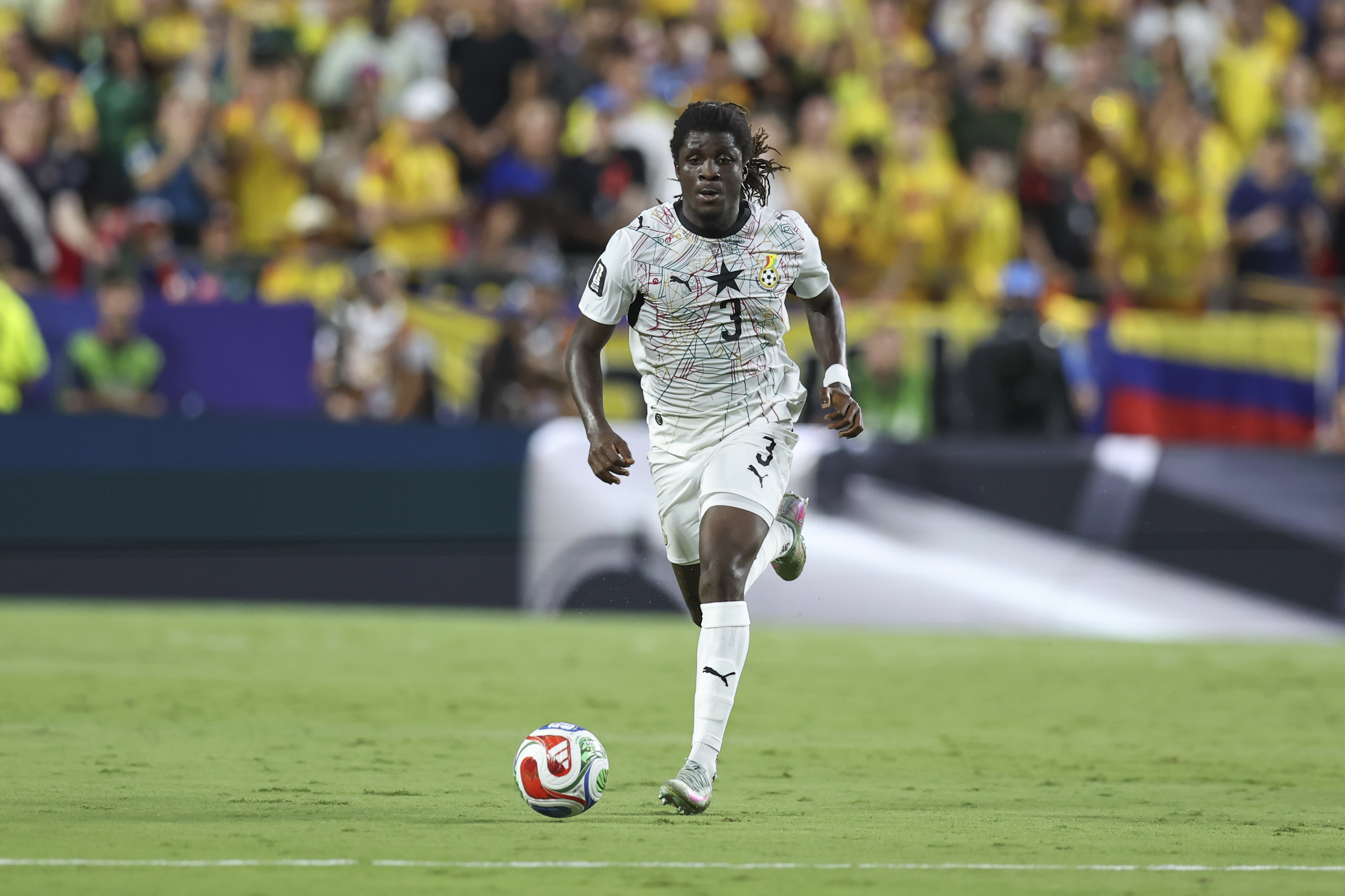 KANSAS CITY, MO - JULY 03: Caleb Yirenkyi #3 of Ghana with the ball in the first half of the FIFA World Cup 2026 Round of 32 match between Colombia and Ghana on July 3, 2026 at Kansas City Stadium in Kansas City, MO. (Photo by Scott Winters/Icon Sportswire)