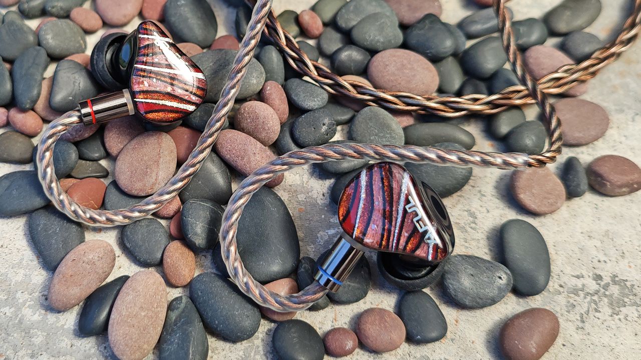 Various photos of the Aful Performer 8s IEM.
