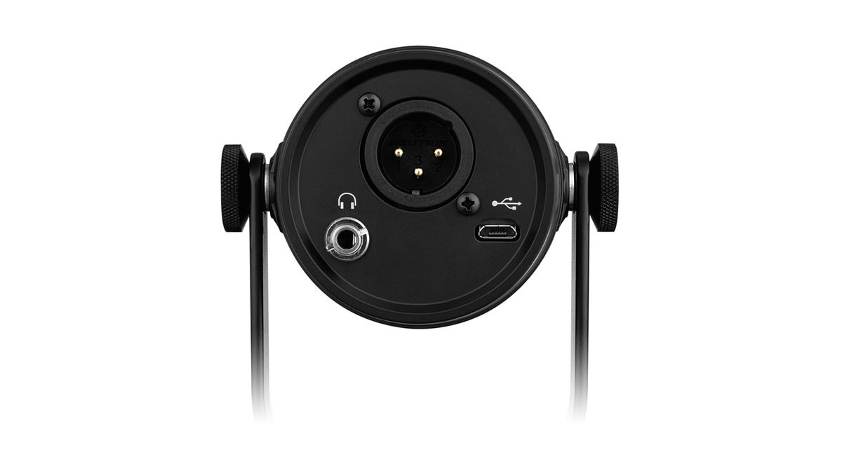 The best Shure MV7 deals