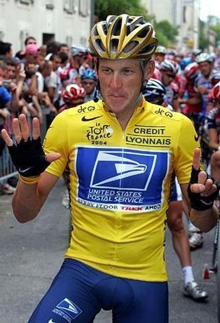 Six down; one to go - Lance Armstrong in yellow after the final stage of the 2004 Tour de France