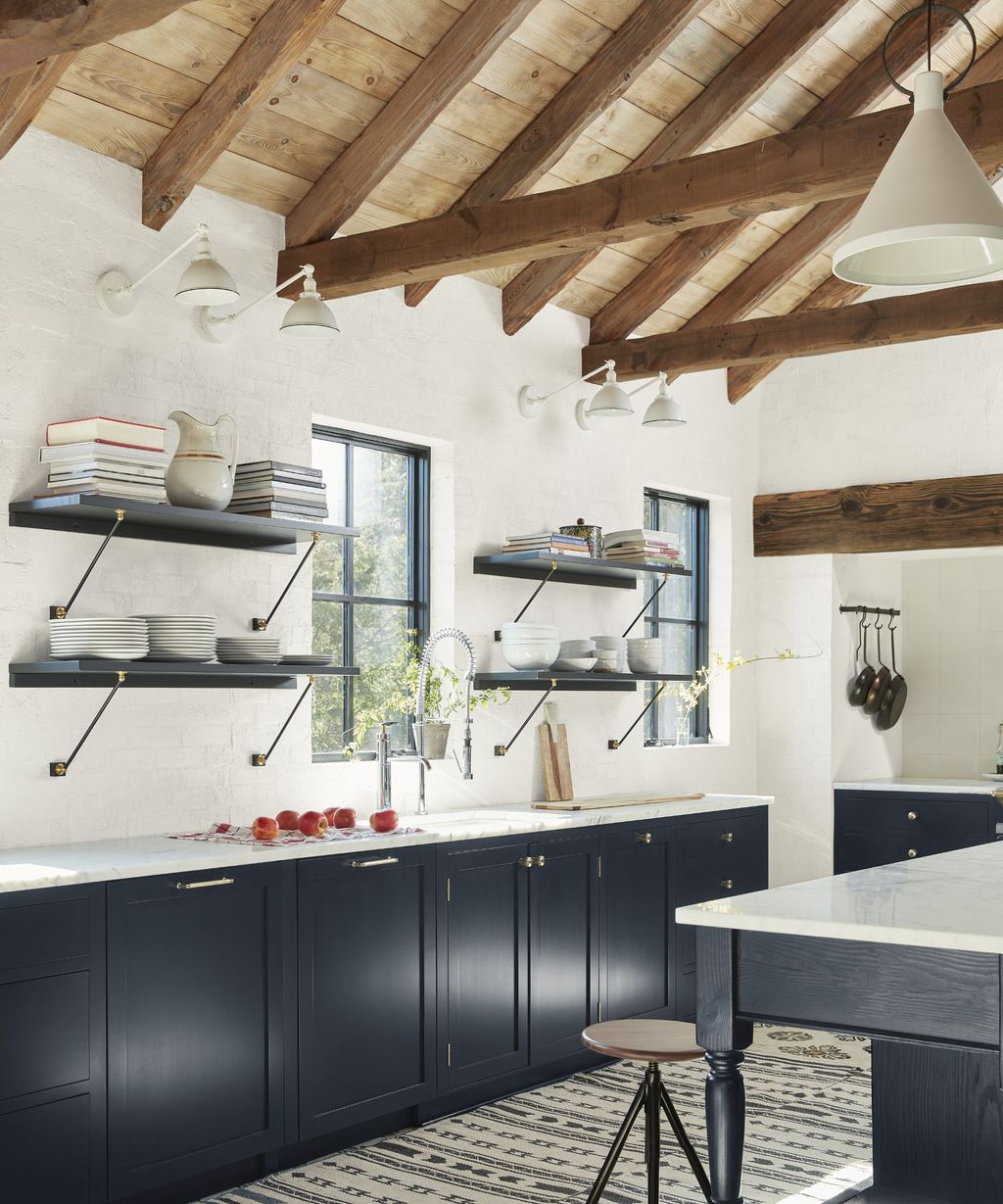 Modern farmhouse kitchen cabinet ideas – 5 styles that always work ...
