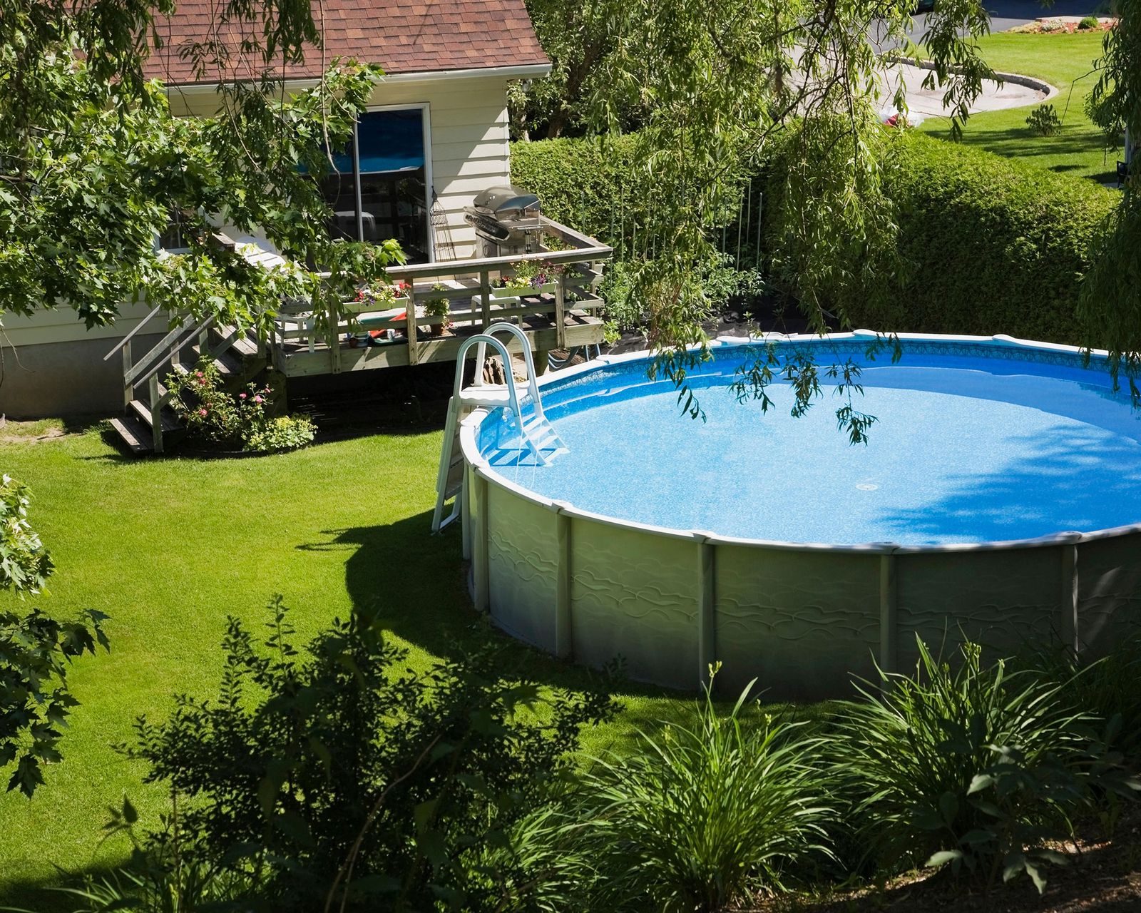 How to heat a pool ways to warm up your pool this season Gardeningetc