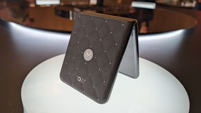 Motorola Razr 70 Swarovski