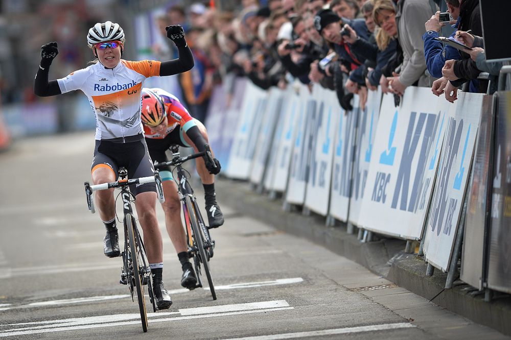 Van der Breggen takes the Omloop win.