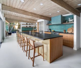 Open plan kitchen with large kitchen island