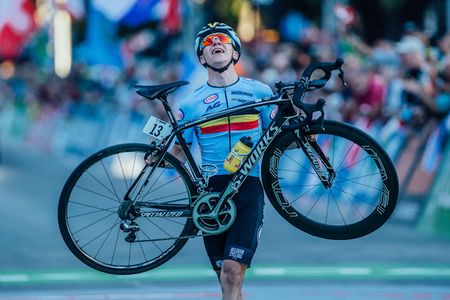Remco Evenepoel (Belgium) destroys the field to take another world title, this time in the junior men's road race