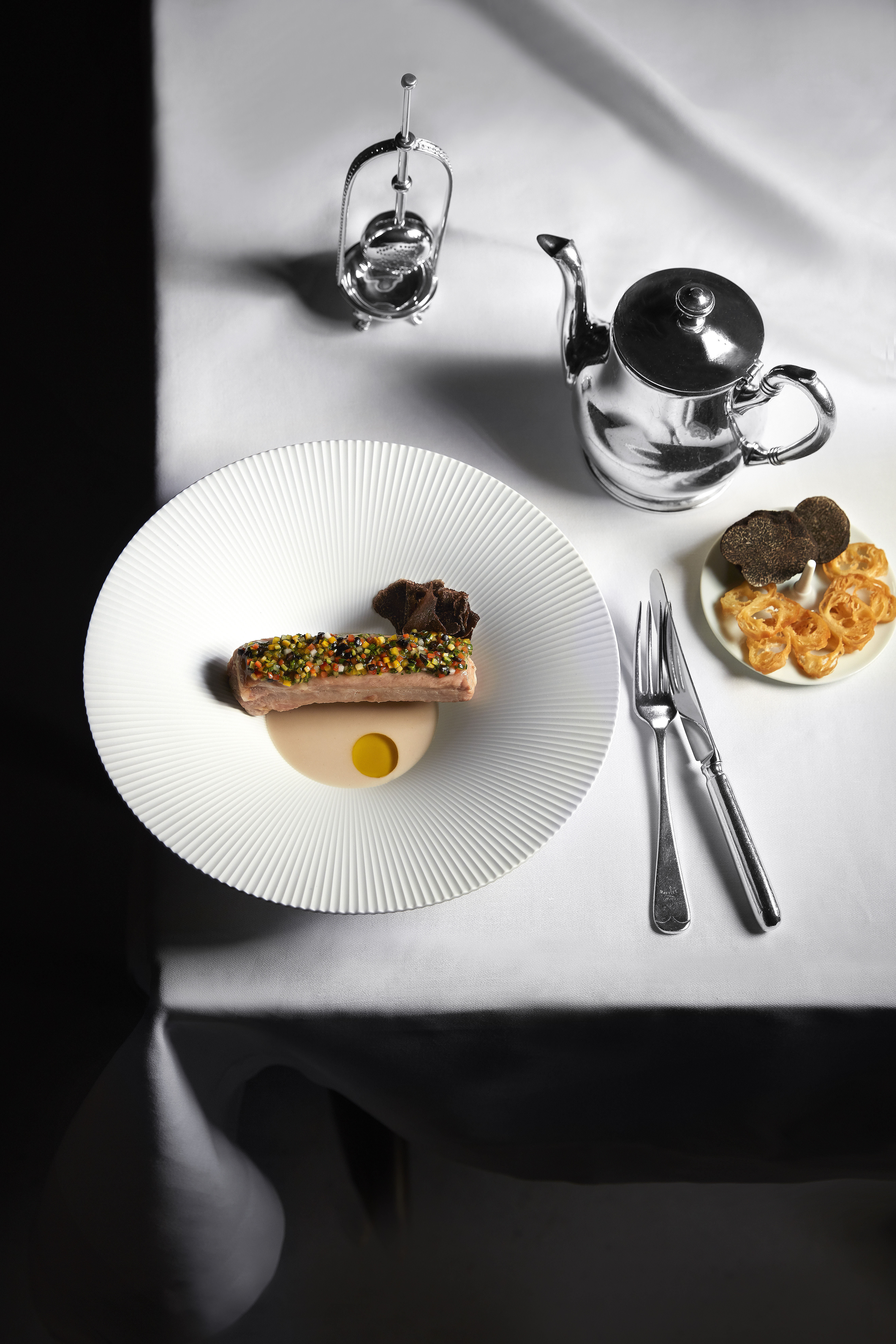 1887 by andre singapore review