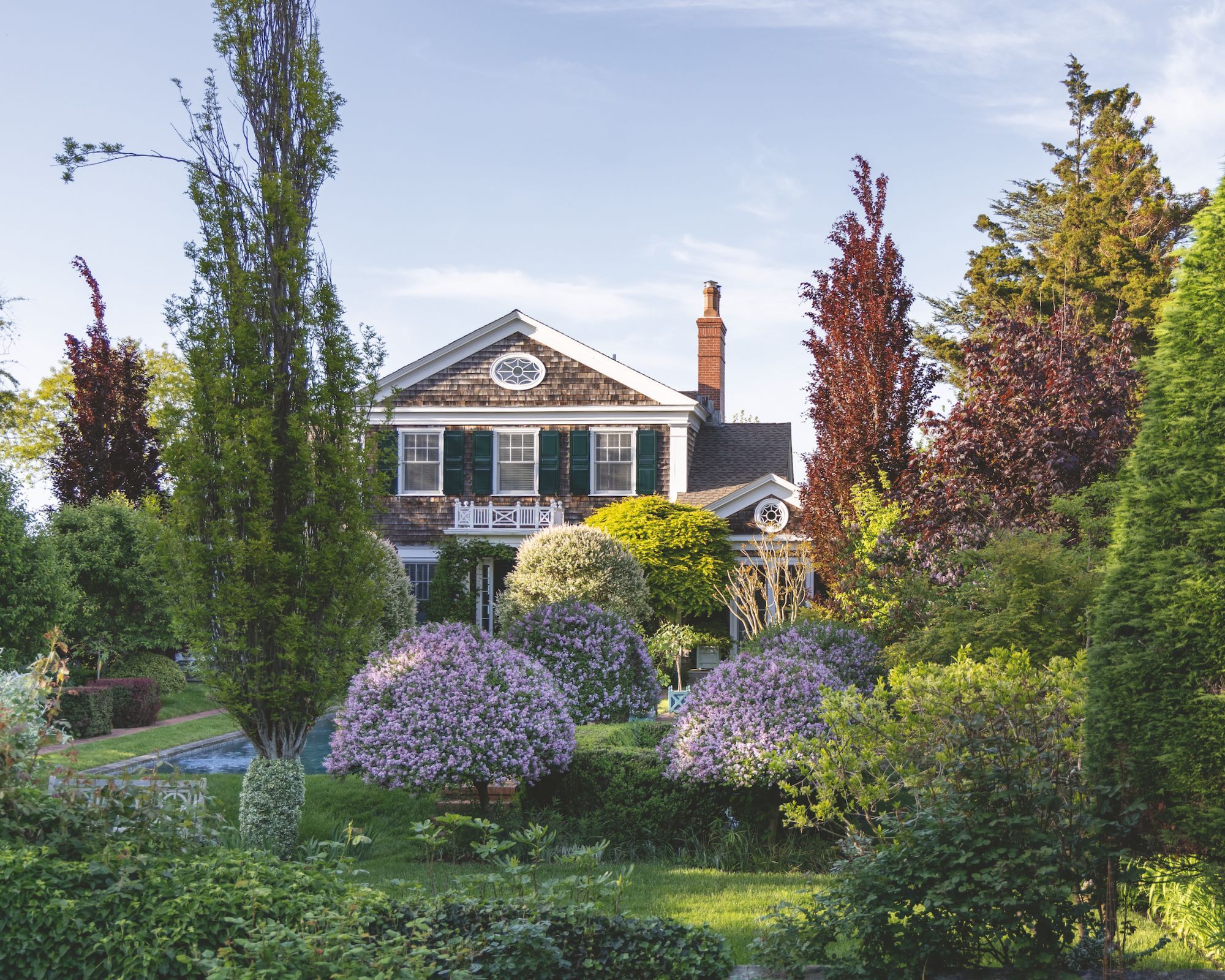 Hamptons house with large garden