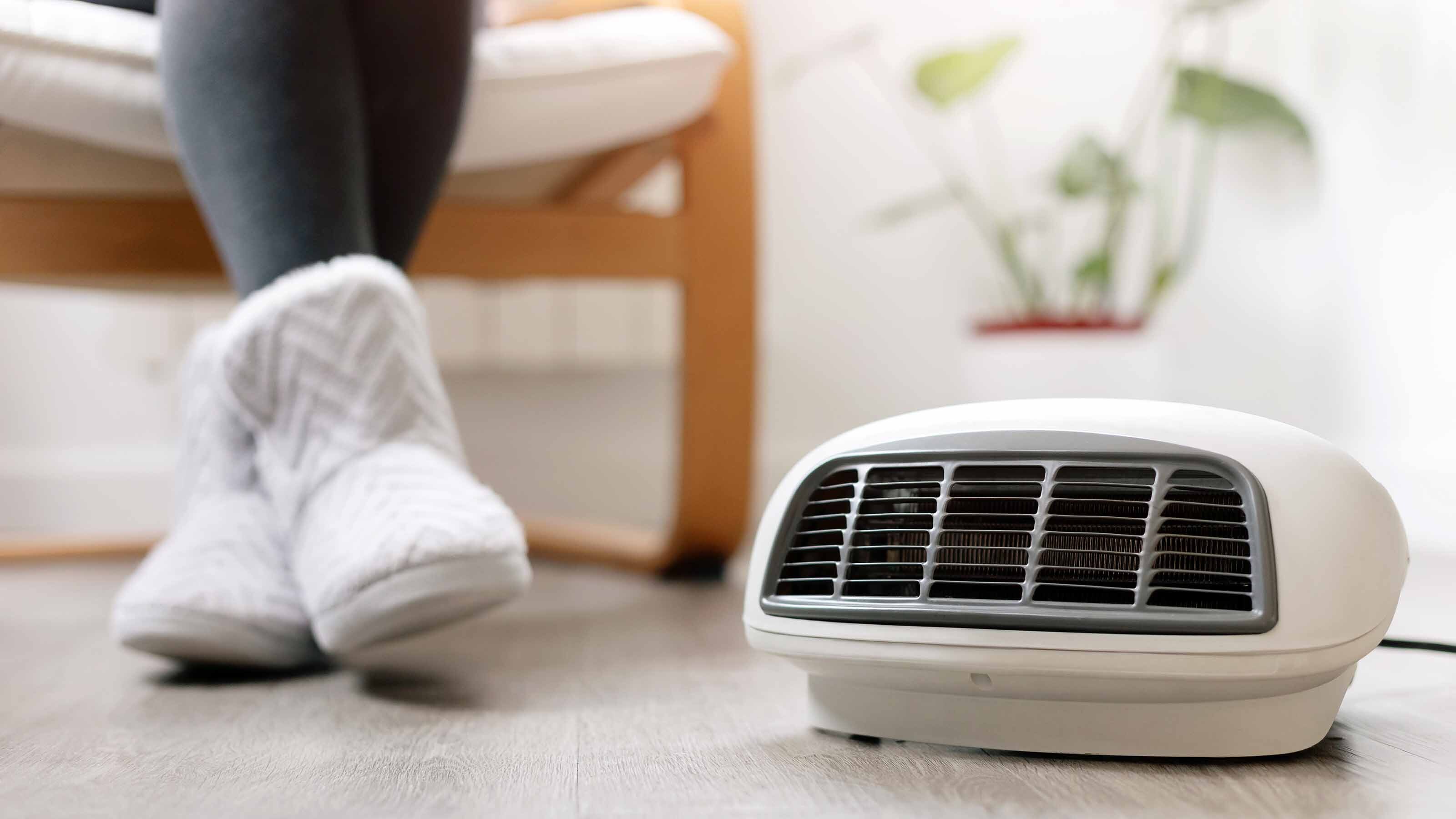 Space Heater Safety Guide: How to Run a Space Heater Without Risk of Fire -  CNET